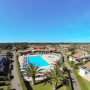 Vakantiepark Villaggio Turistico La Cecinella